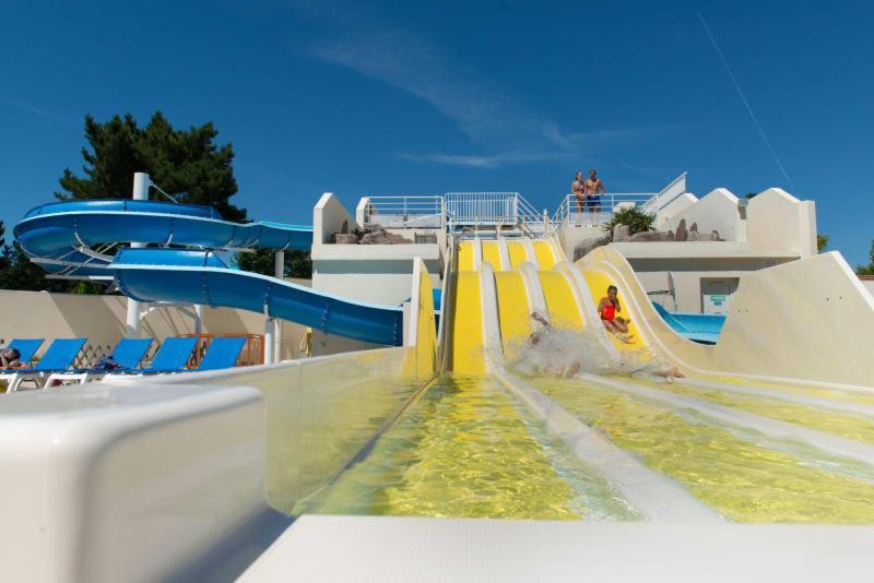 Campsite Camping Officiel Siblu Le Bois Masson 4*